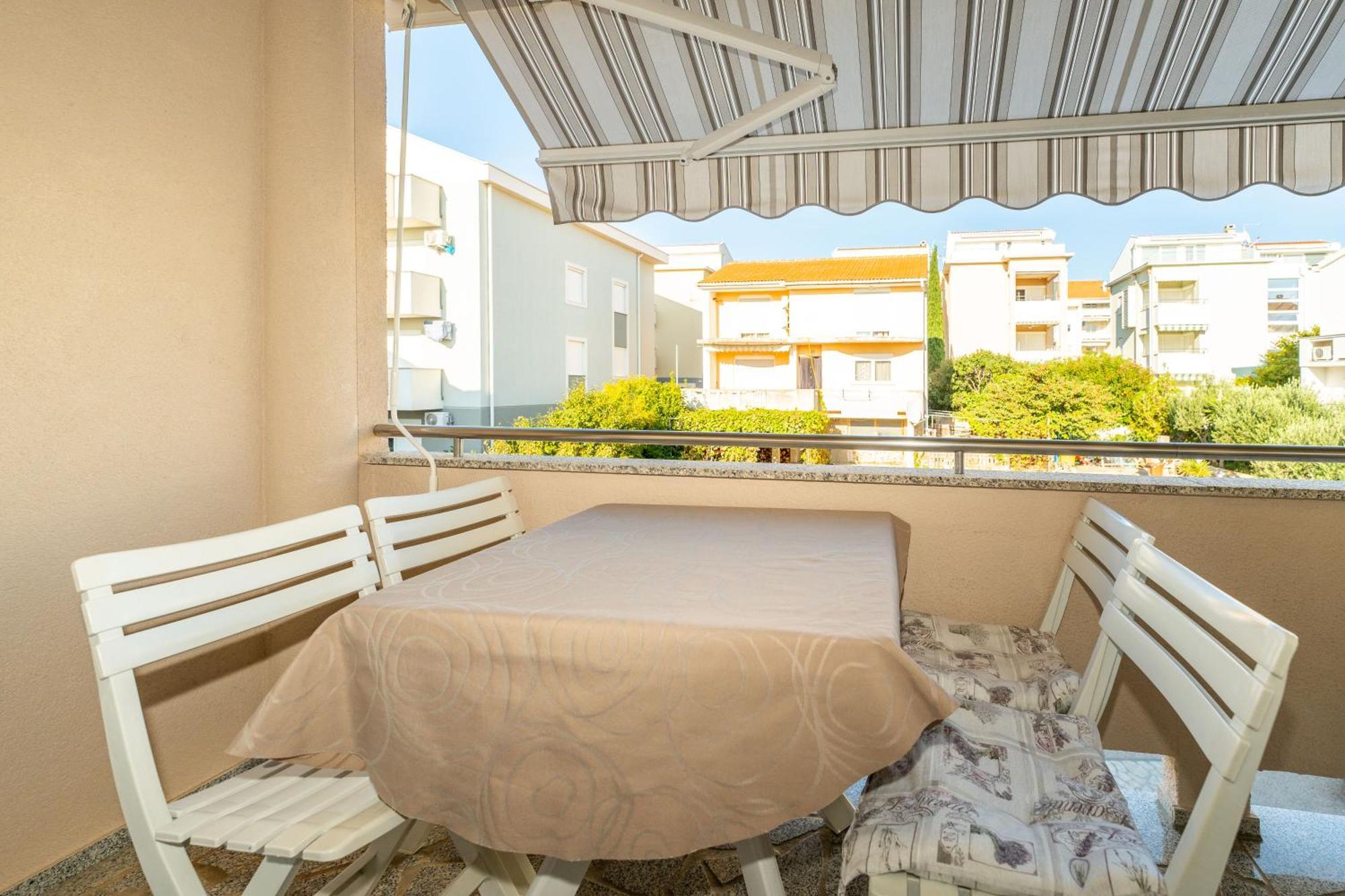 Apartments Cvetka Novalja Kültér fotó